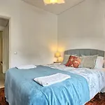 Sao Pedro 30 Guests Apartment